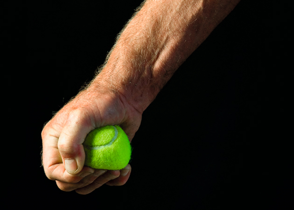 6 упражнений с теннисным мячом: развиваем скорость реакции и глазомер